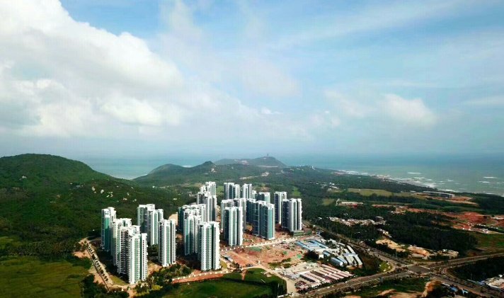 文昌市龙楼 鲁能山海天 4室2厅2卫 124平米