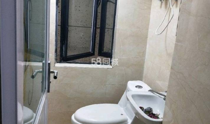 滨江区区政府 湘云雅苑 2室1厅2卫 62平米