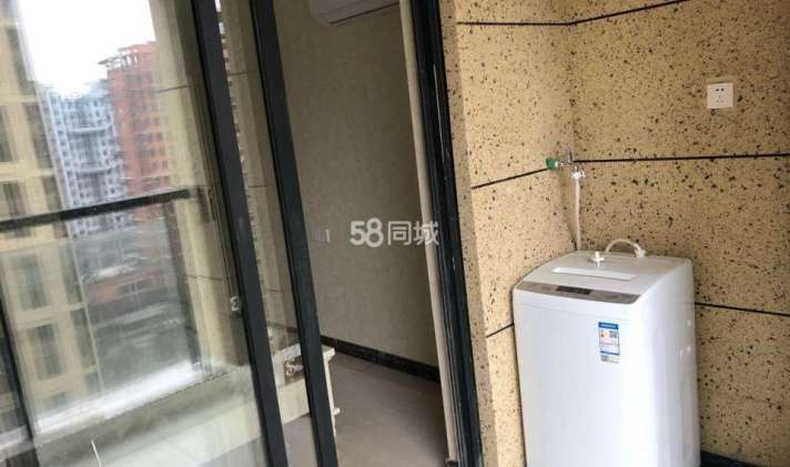 滨江区政府 湘云雅苑 3室2卫 60平米