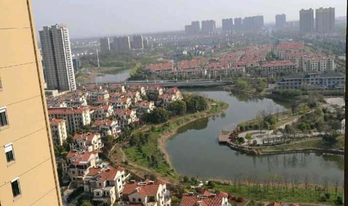 年代: 2012 装修: 毛坯 电梯: - 碧水铭苑(句容市华阳镇文昌东路33号