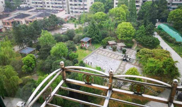 柯城区城南 金都花园 3室2厅2卫 170平米