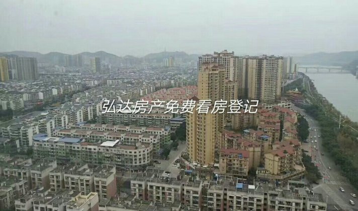 射洪县城南 城南滨江河畔 3室2厅2卫 104平米