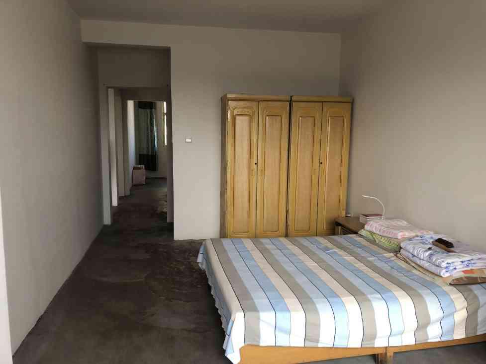 平定县平定 西城风景 3室2厅2卫 132.57平米